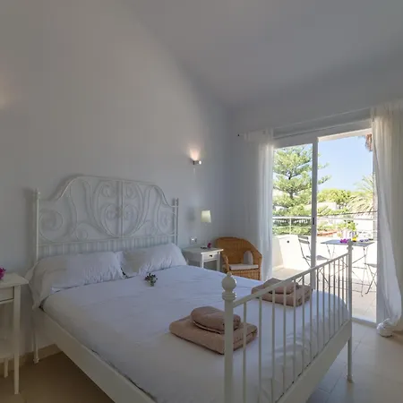 Villa Modern With Pool In